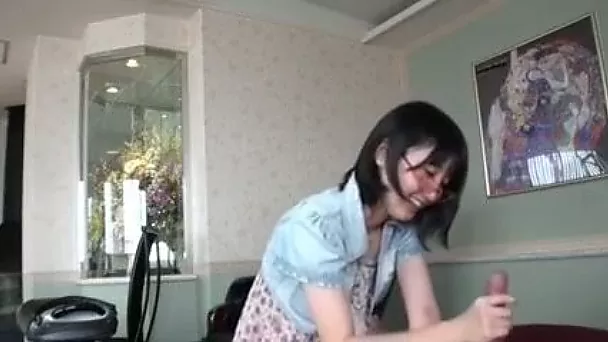Four eyed Japanese nympho knows how to give good head