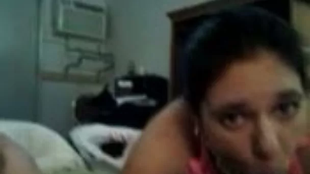 My girlfriend enjoys texting while she gives me head