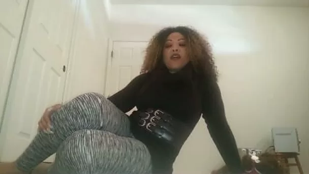 Homemade solo with me flashing my feet for the cam