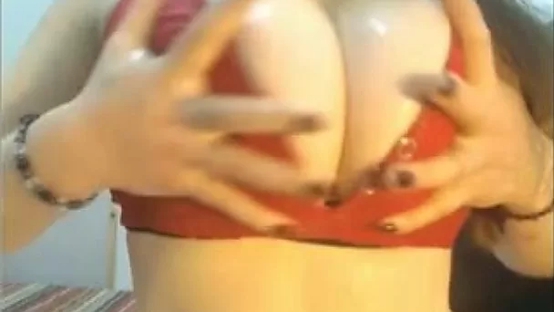 Hot tempered Hispanic webcam model is showing off her big boobs