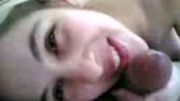 Middle Eastern nympho likes getting fucked from behind