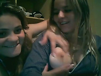 Bootyful Brazilian chicks love doing naughty things on webcam