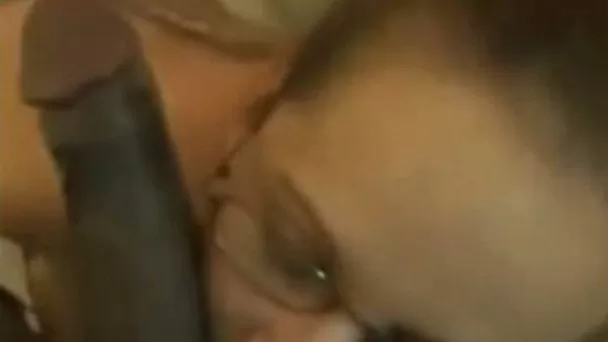 Nerdy white girl is trying deepthroating her first BBC