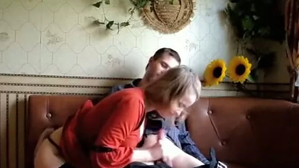 Orgasm craving chick wants to fuck this plumber man badly