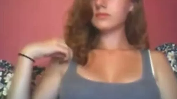 This webcam model makes my cock tinge with excitement