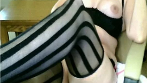 Watch this depraved hoochie playing with her sex toy