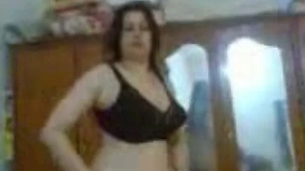 My sexy and chubby Arabic wife can't live without sex