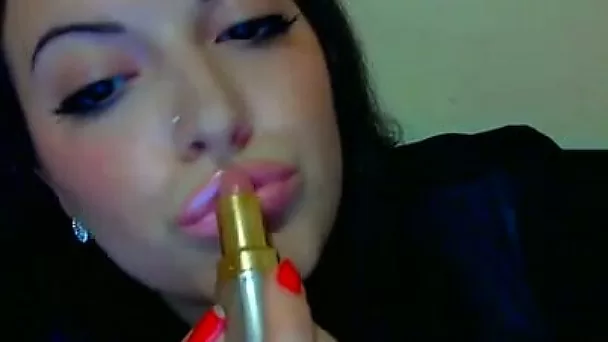 Smoking fetish webcam solo clip with a beautiful brunette