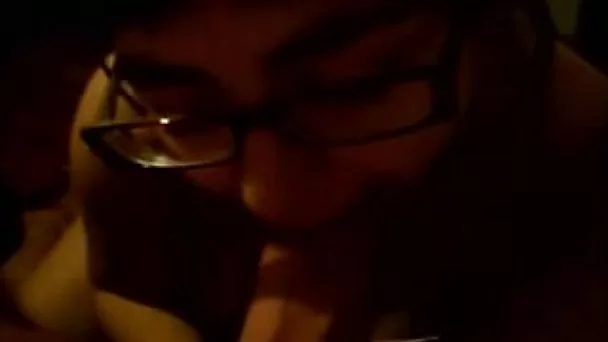 Nerdy brunette works on my prick in homemade sex tape