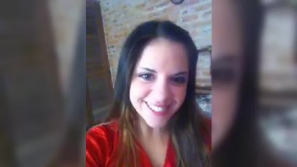 Hot and cute Argentinian young sweetie flashed her tight cooter
