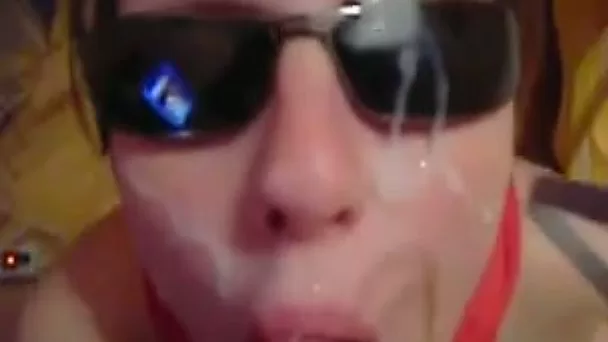 My lustful wifey manages to milk my cock dry on her face