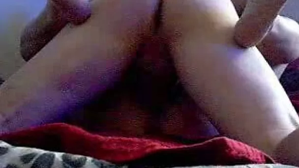 First homemade video with my chubby wife getting mish fucked