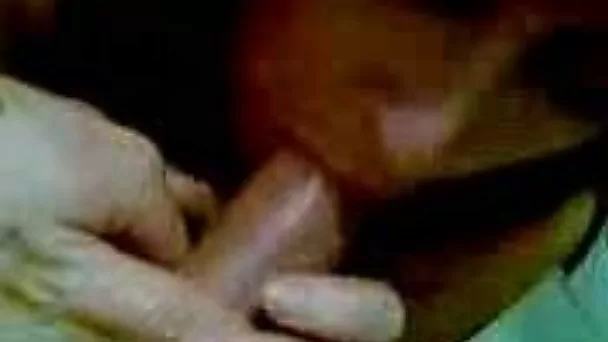 Amateur brunette cougar lady is kinky and horny for blowjob