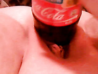 Plumpy BBW wife fucks her fat snatch with 33 oz Cola bottle
