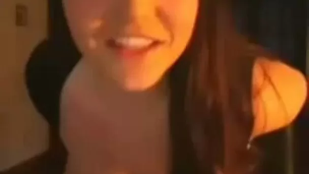 Hot young bitch sucked her own breast milk on webcam