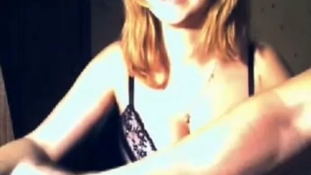 Russian beauty Alisa aka my GF teases with her cleavage on webcam