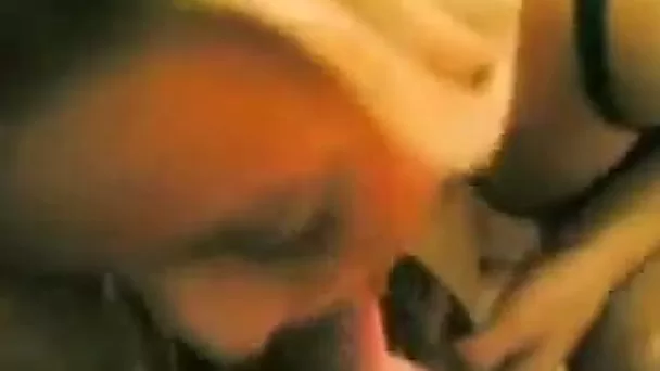 Wondrous slender and all natural auburn hottie sucks my delicious lollicock