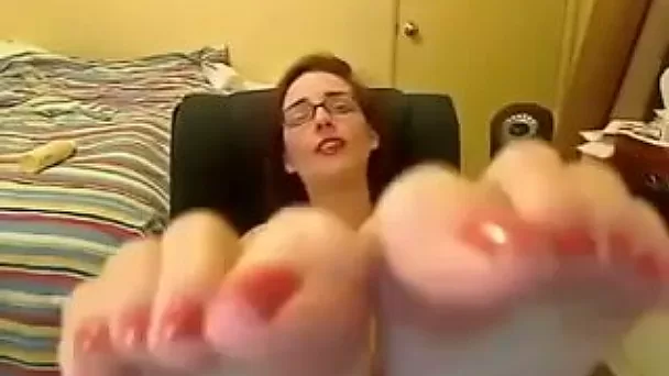 I am so damn proud of my sexy feet and I love to expose them