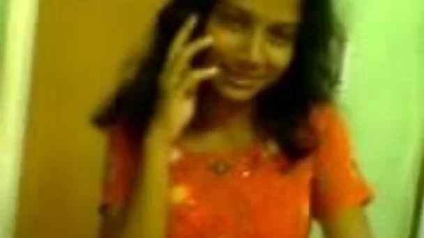 Cute Indian girlfriend lets me film her pussy on cam