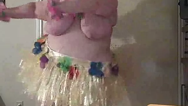 Ugly BBW mature webcam slut dances in Hawaiian skirt