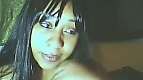 Drooling chocolate pussy of a juicy black girl on webcam