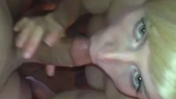 Blonde whore gives a very sloppy and wet blowjob on cam