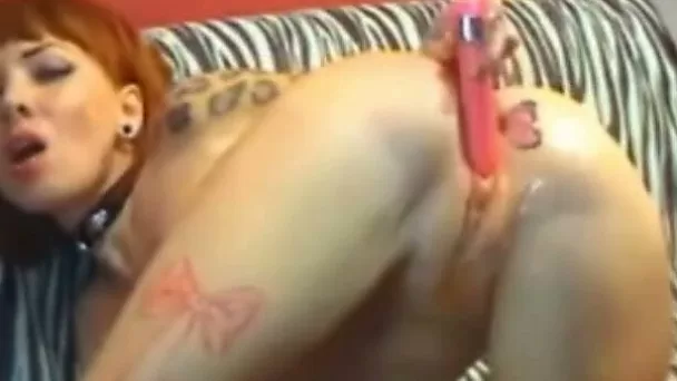 Emo Girl Fisting Her Ass On Cam!