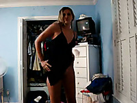 Showing of my sexy sporty body on webcam in sexy strip dance