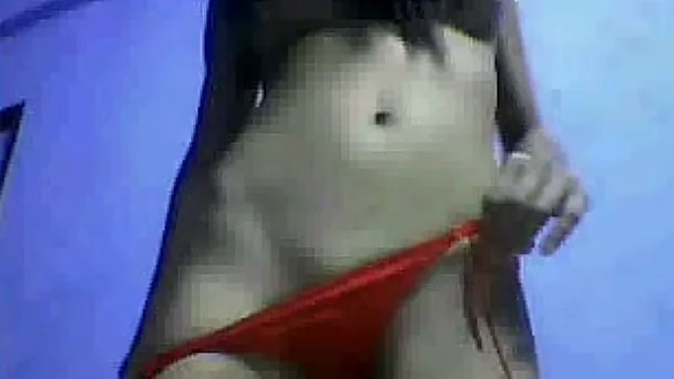 Erotic webcam cat with one cute black haired and busty Thai chick