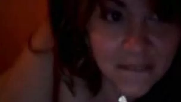 Chunky Asian webcam mommy shows me her phat ass - captured video