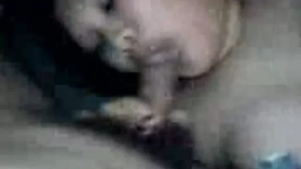 Singaporean milf hooker pleases all of my friends in bed