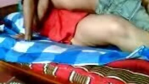 Chubby Bangladeshi wifey screwed in missionary position