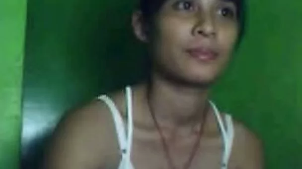 Kinky raven haired Hindu brunette flashes her small tits on webcam