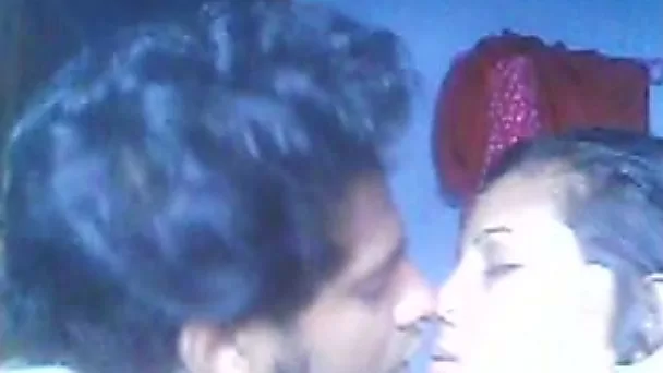Dude pumping his curvaceous mature fuck friend in doggy style position