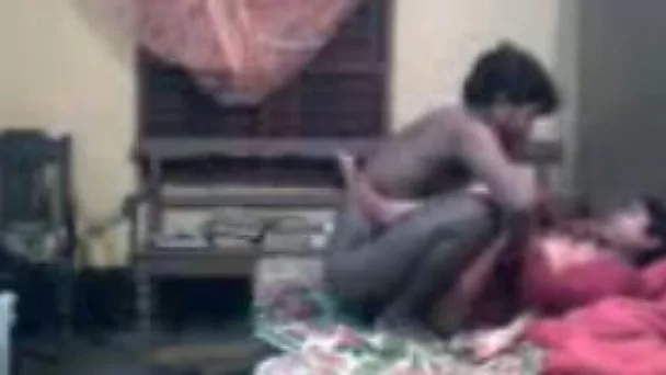 Super dark skinned amateur Indian hubby drills wifey missionary