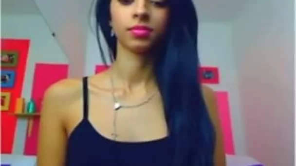Outstanding Northindian teen booty flashed on webcam
