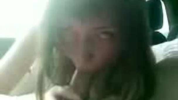 Dark haired slutty Russian nympho providede just met dude with BJ