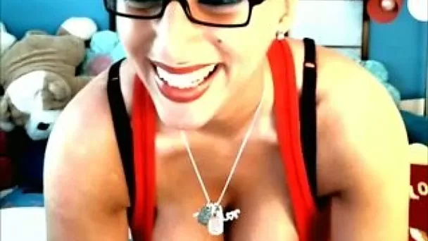 Super perveted bitch in glasses played with her really huge melons