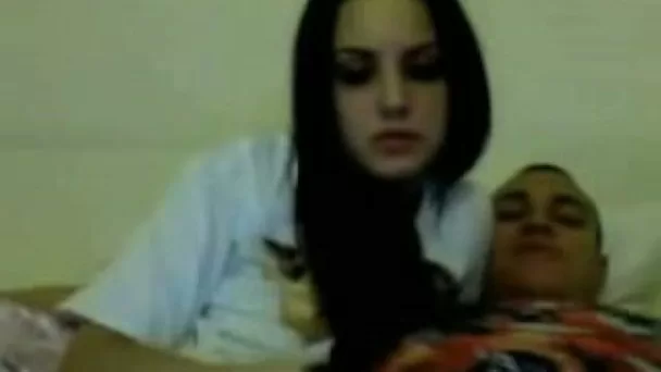 Amateur slutty brunette GF sucked her dude dry on webcam