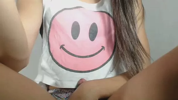 Masturbating On Cam With Sexy Shemale