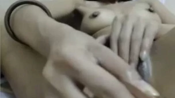 Kinky amateur Thai webcam nympho pet her hungry twat with toy