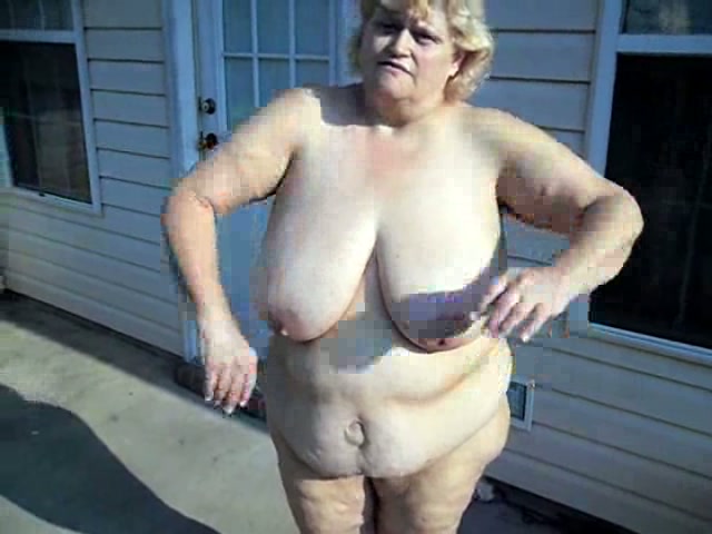 White Trash Sbbw Obese Housewife Gets Naked At The -9964