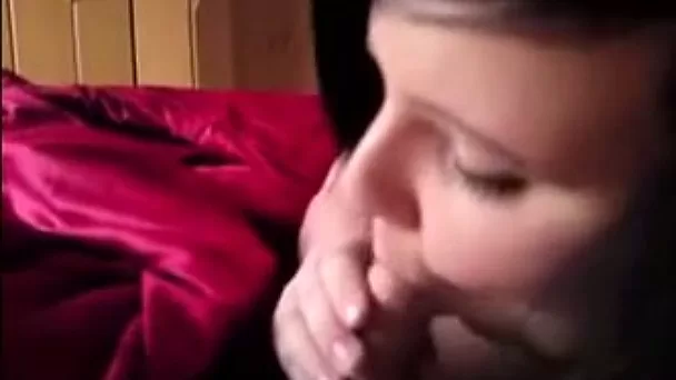 My plump girlfriend sucks dick and licks penis head
