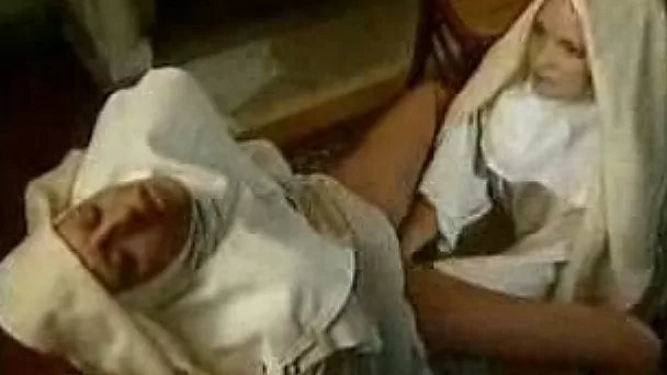 Video compilation of lesbo fisting from my collection