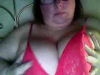 Big boobed BBW webcam granny plays with her rack and pussy