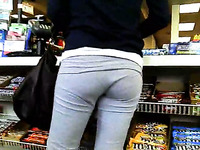 Amateur chick at the gas station flaunts her ass in yoga pants
