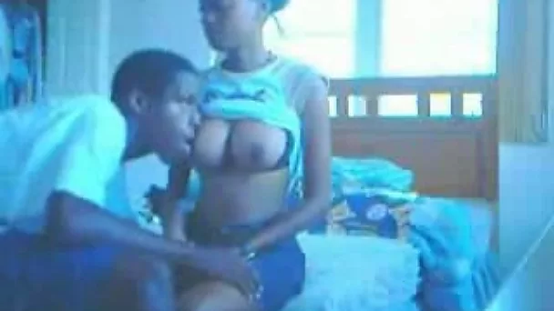 Beautiful ebony cousine sucking her boyfriend dick deepthroat