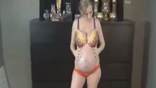 Pregnant kinky wife of my buddy measures her 36 weeks belly