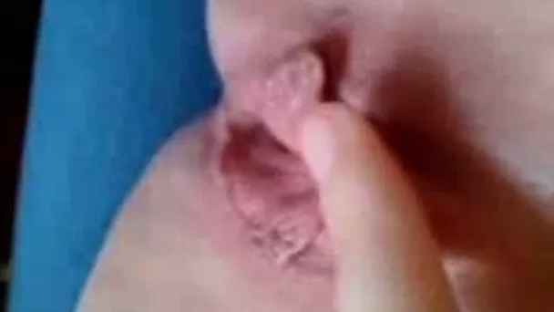 I love to play with cute pussy lips of my charming girlie