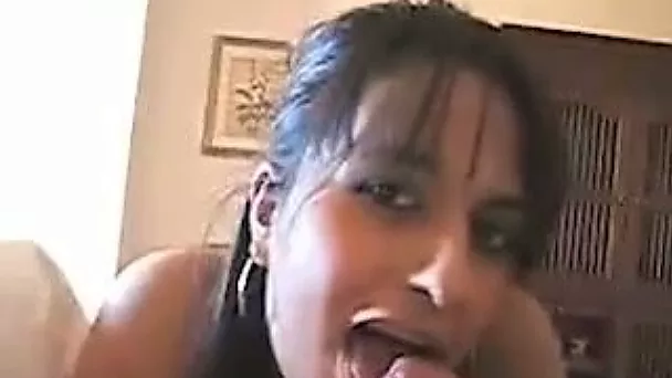 Dark haired voracious for semen wife of mine gives me nice head
